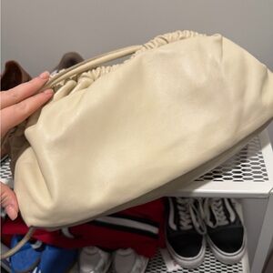 Mansur Gavriel - Cream Ruched Leather Shoulder Bag